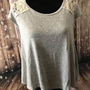 Gray & Lace Top, Rewind
